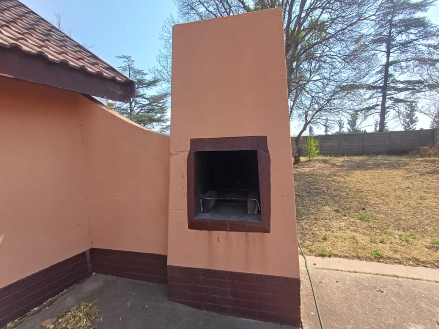 3 Bedroom Property for Sale in Stilfontein North West